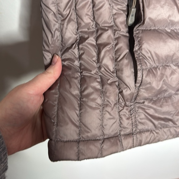 32 degree heat Zippered Vest with Down and feather Insulation Taupe Size XL - Picture 6 of 11